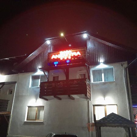 Casa Anemyra Hotell Săcele Eksteriør bilde