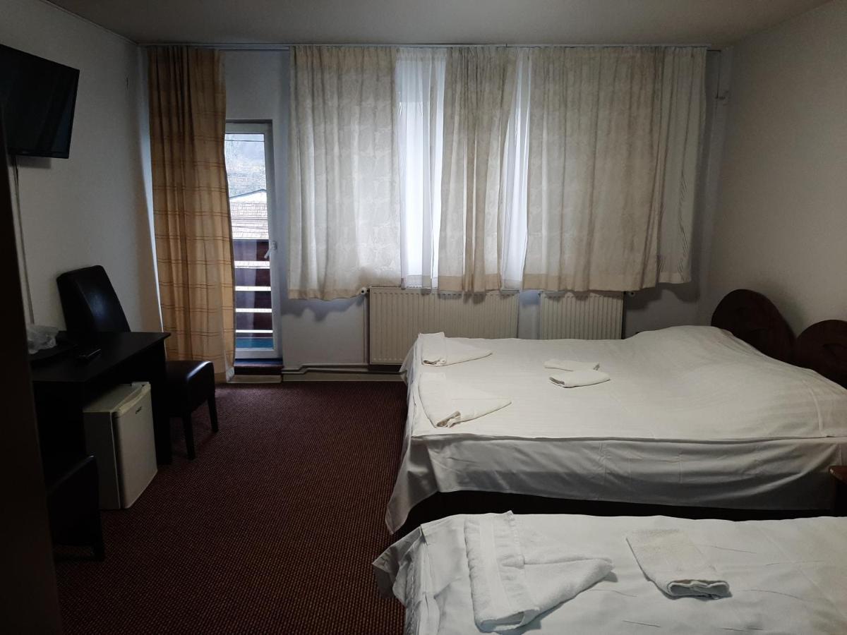 Casa Anemyra Hotell Săcele Eksteriør bilde