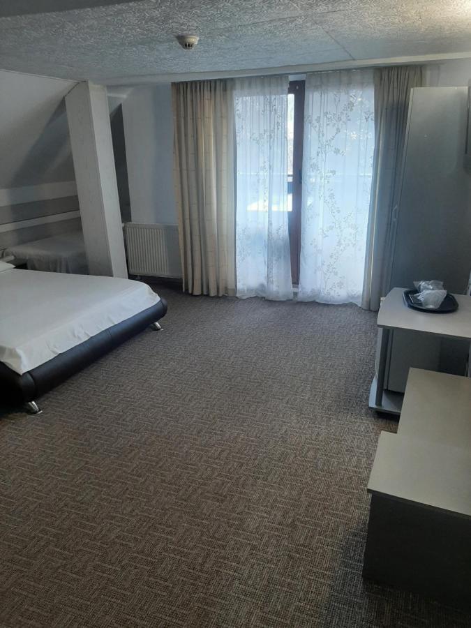Casa Anemyra Hotell Săcele Eksteriør bilde