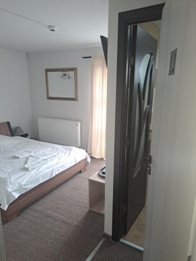 Casa Anemyra Hotell Săcele Eksteriør bilde
