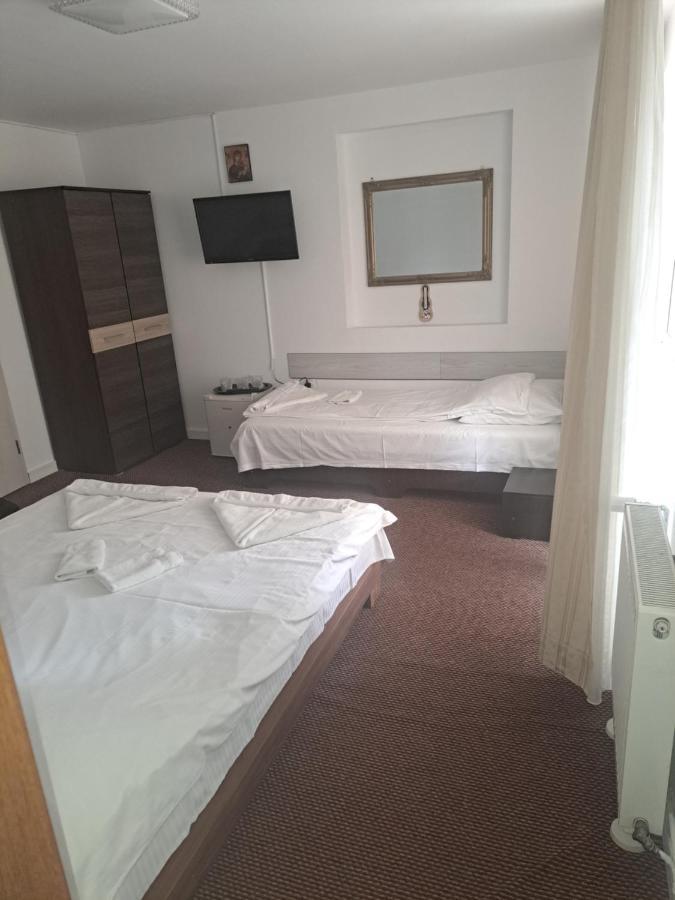 Casa Anemyra Hotell Săcele Eksteriør bilde